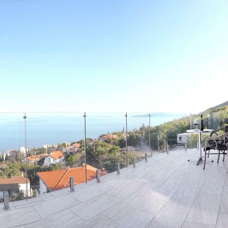 Apartment Birds View Opatija Exteriér fotografie